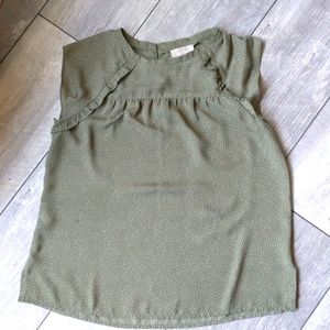 Green polkadot top